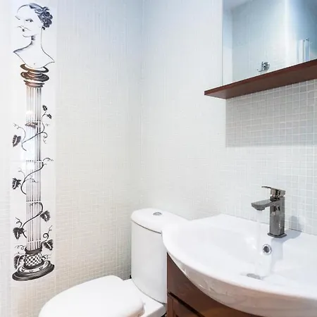 Eclectic 4-bed, 4-bath In - Ak1 Апартаменты Афины